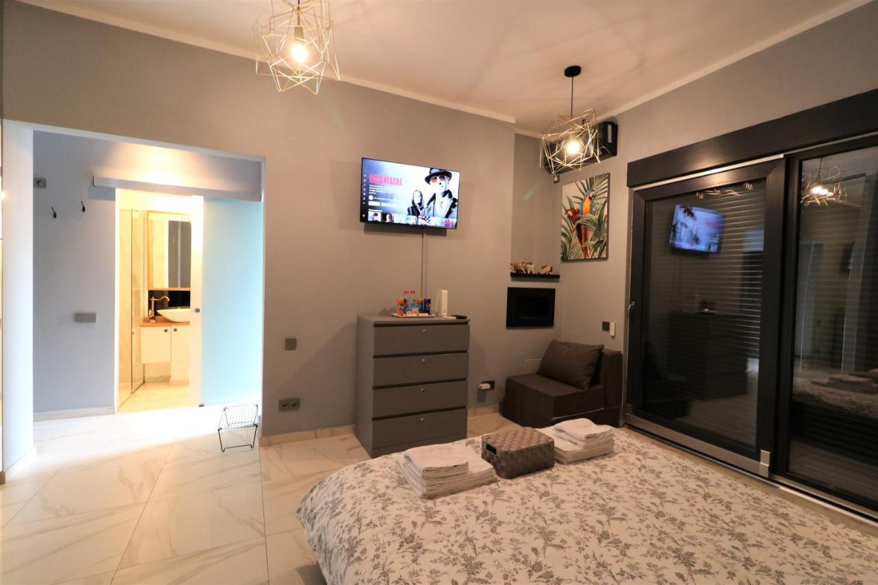 Deluxe Skyline Retreat Studio - Old Town Bucureşti Ngoại thất bức ảnh